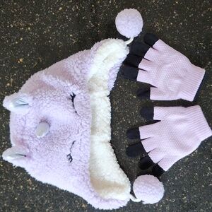 Girls Unicorn Purple hat and gloves